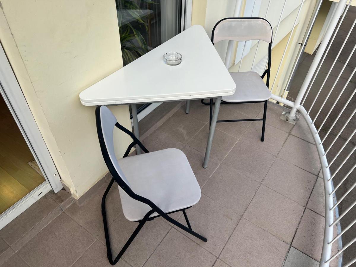 Belvarosi Apartman Eger Bagian luar foto