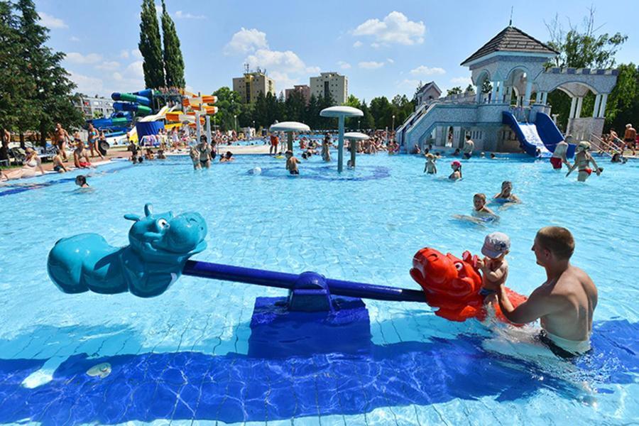 Belvarosi Apartman Eger Bagian luar foto